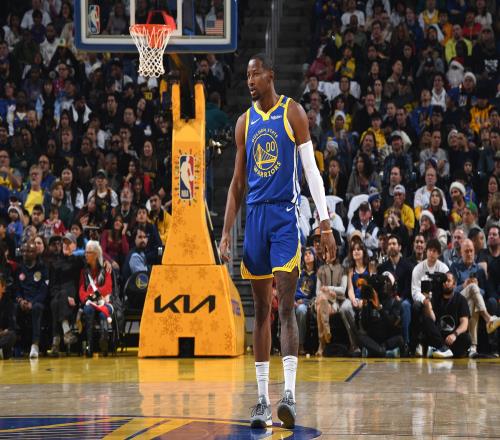 尬住了Shams：勇士仍在等待库明加的去留所有行动都因此受限