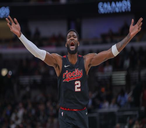 薪资专家：休赛期无二奢球队签约限制任何球队都可签艾顿