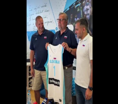 斯洛文尼亚媒体：前独行侠GM小尼尔森将担任斯洛文尼亚篮协顾问