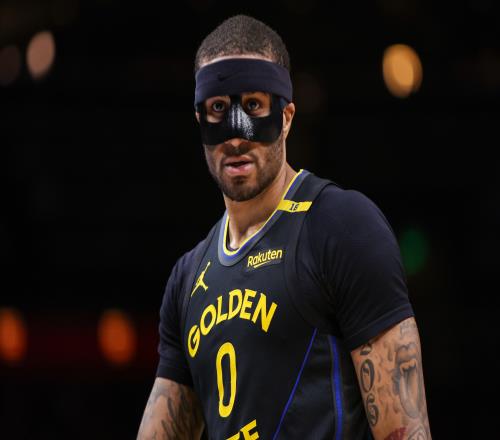 本赛季薪水918万美元！湾区记者：小佩顿大概率不会回归勇士