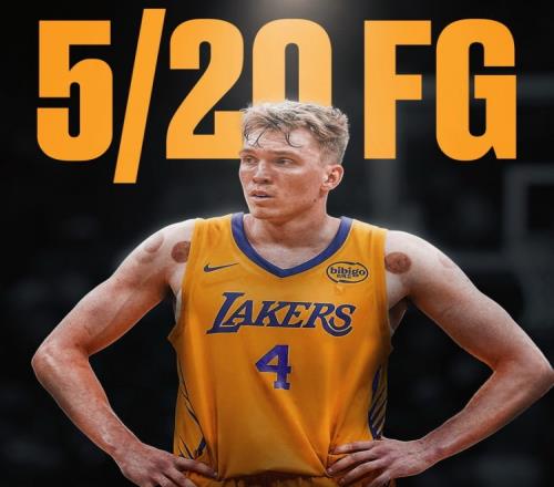 拉了！克内克特前两场夏联合计20中5&三分9中0场均得到7分