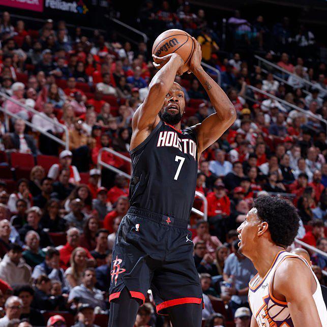 杜兰特三分准绝杀！火箭险胜太阳 阿门17+7+6布克27分