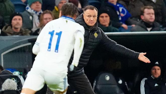 欧冠:阿拉木图vs奥林匹亚,蒙迪利瓦尔表示“防守必须保持警觉” 欧冠:阿拉木图vs奥林匹亚,蒙迪利瓦尔表示“防守必须保持警觉”