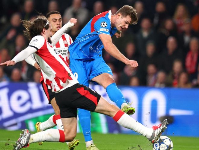 逆转!30岁锋霸独造2球,西甲豪强连进3球,欧冠翻盘 逆转!30岁锋霸独造2球,西甲豪强连进3球,欧冠翻盘