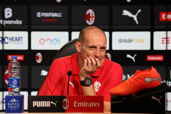 阿莱格里:那不勒斯和国米是上赛季前二,说他们是热门很正常 阿莱格里:那不勒斯和国米是上赛季前二,说他们是热门很正常