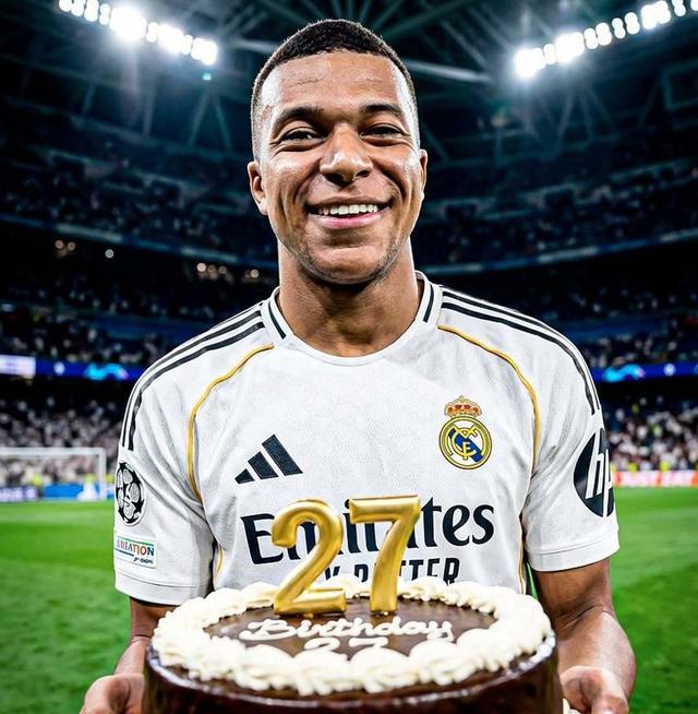 狂轰59球追平C罗纪录！27岁姆巴佩皇马踢疯了，金球奖还有多远？