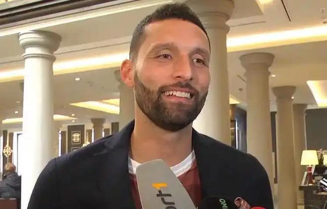 库兰伊预测，大巴黎有机会蝉联大耳朵杯，登贝莱控制好伤病就行