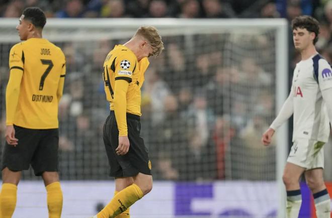 胡梅尔斯：要不是我曾是多特球员我都不想提多特上半场的表现