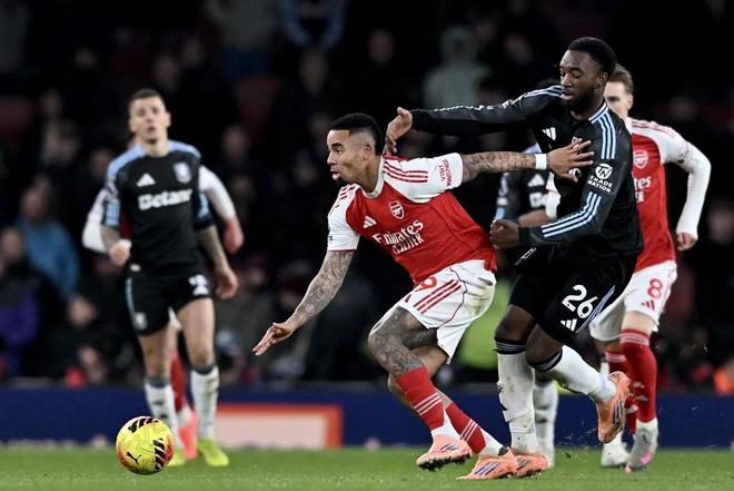 靠谱不?曼城主场负倒数第一,枪手完胜红魔,英超冠军本轮悬念终 靠谱不?曼城主场负倒数第一,枪手完胜红魔,英超冠军本轮悬念终