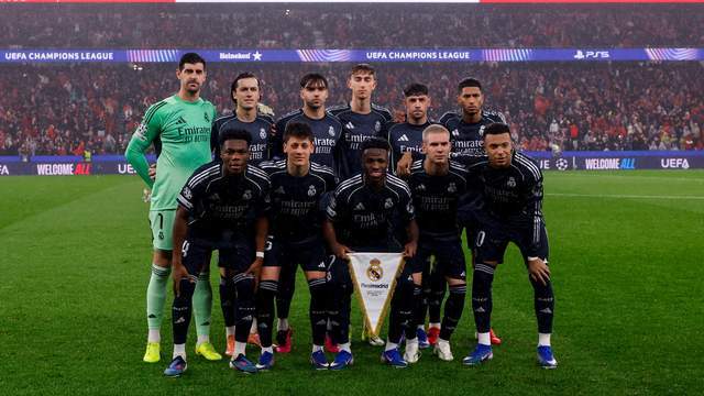 欧冠一场疯狂4-2!本菲卡门将第96分钟绝杀,皇马无缘直接晋级 欧冠一场疯狂4-2!本菲卡门将第96分钟绝杀,皇马无缘直接晋级