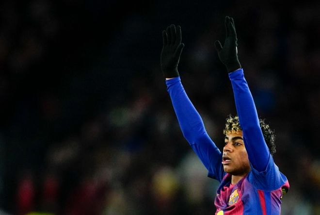 一场4-1完成逆袭好戏，西甲豪门升到第5，直接晋级欧冠淘汰赛