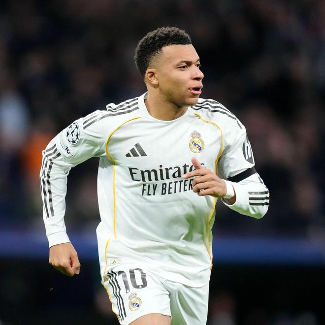 7场12球，姆巴佩超越C罗单赛季欧冠小组/联赛阶段进球纪录