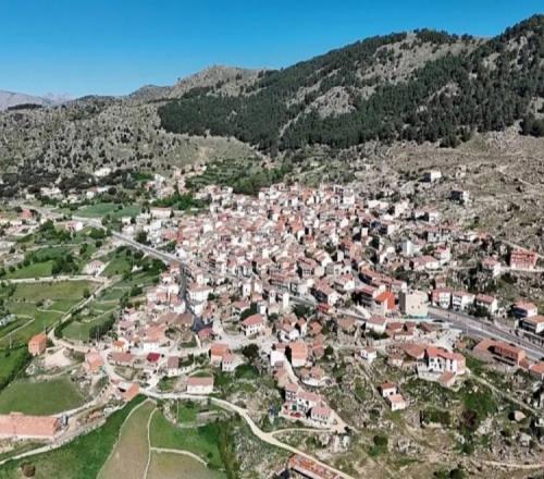 向“空旷的西班牙”致敬！马卡：西班牙足球赛程将在一小镇中宣布