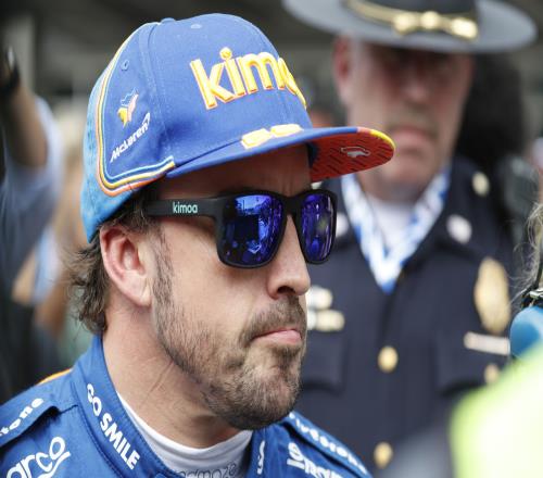 F1车手阿隆索谈阿隆索：我对他充满期待，这标志着皇马的新时代