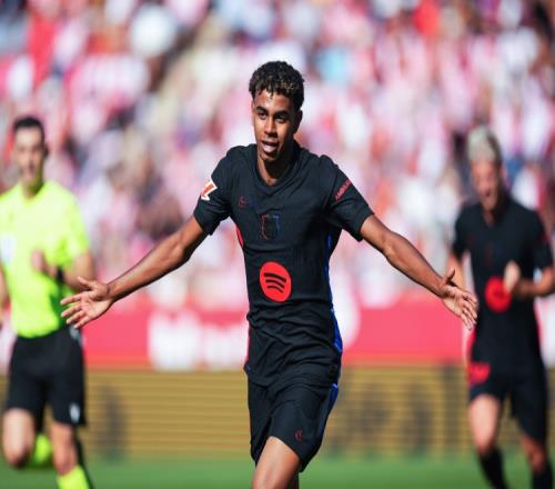 亚马尔单场欧冠23次赢得对抗，自0304赛季巴萨球员仅次于梅西