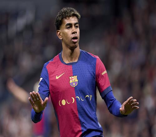 六台主持人：世界上没有球员比亚马尔更好，金球奖非他莫属