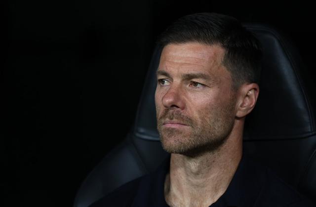 执教皇马前三场欧冠全胜,哈维-阿隆索是欧冠改制后第五人 执教皇马前三场欧冠全胜,哈维-阿隆索是欧冠改制后第五人