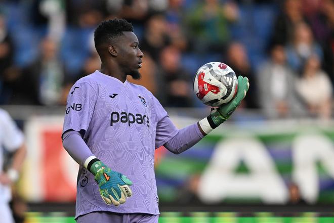 奥纳纳：被瓜帅夸赞总是好事；有队友帮忙时我的表现更好