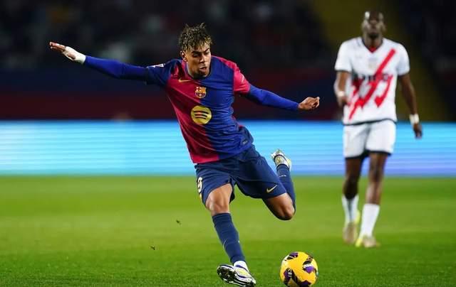 欧冠-布鲁日VS巴萨:弗里克确认亚马尔可以上场 欧冠-布鲁日VS巴萨:弗里克确认亚马尔可以上场