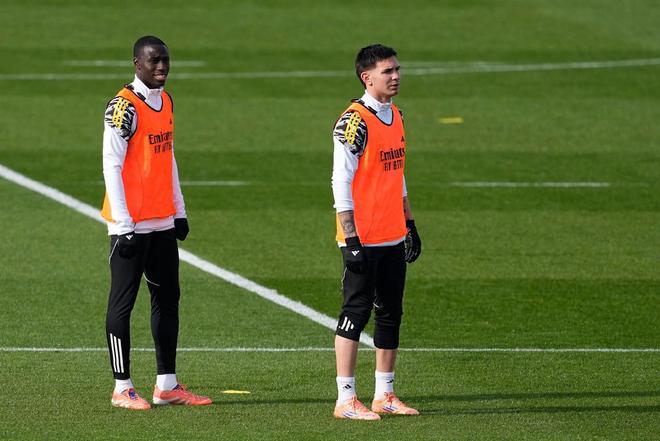 马斯坦托诺此前12次出场皇马赢11场,受伤后近5场仅取1胜 马斯坦托诺此前12次出场皇马赢11场,受伤后近5场仅取1胜