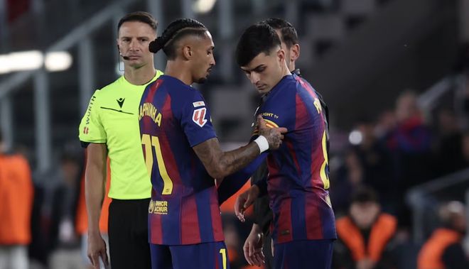 ​拉菲尼亚佩德里双双回归，巴萨重拾争冠底气