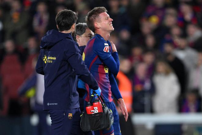 每体：若接受手术奥尔莫要缺阵4个月，因此巴萨选择保守治疗