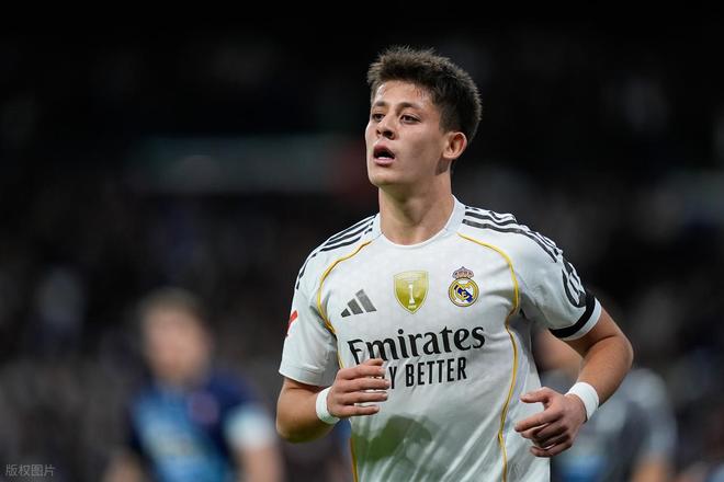 西甲最新积分战报 客场1分主场0分 皇马5轮4场丢分无力追巴萨 西甲最新积分战报 客场1分主场0分 皇马5轮4场丢分无力追巴萨