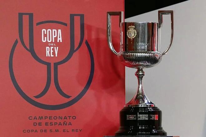 国王杯十六强战揭晓:塔拉韦拉迎战皇马,瓜达拉哈拉对阵巴萨 国王杯十六强战揭晓:塔拉韦拉迎战皇马,瓜达拉哈拉对阵巴萨