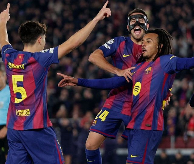 巴萨主帅换人神了！拉什福德出场4分钟助攻，赛季21场造15球超值