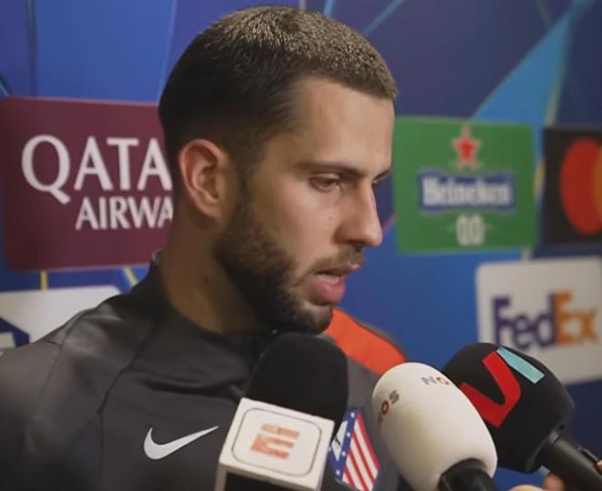 汉茨科:我们通过调整压迫方式改变了比赛;打入首球太美妙了 汉茨科:我们通过调整压迫方式改变了比赛;打入首球太美妙了