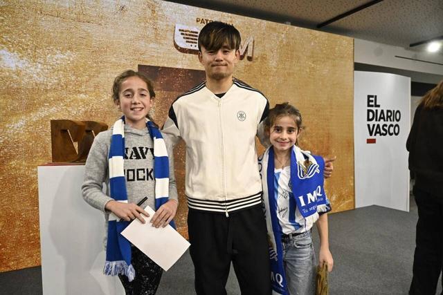 久保：我打游戏很烂没买PS5；皇社的厨师不去豪华餐厅屈才了