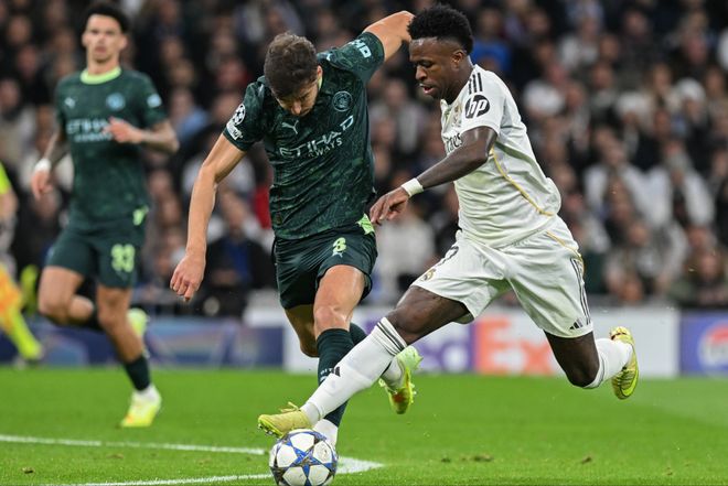 倒计时！皇马主场遭曼城逆转，阿隆索妥协无用后放弃挣扎，要下课