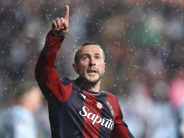 贝司机双响，博洛尼亚逆转塞尔塔