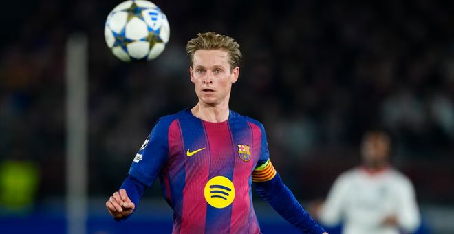 巴萨中场变局：德容状态下滑，主力位置动摇？