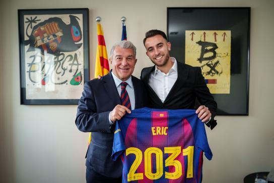 埃里克：从没犹豫过是否留在巴萨，很早就告诉经纪人我想续约