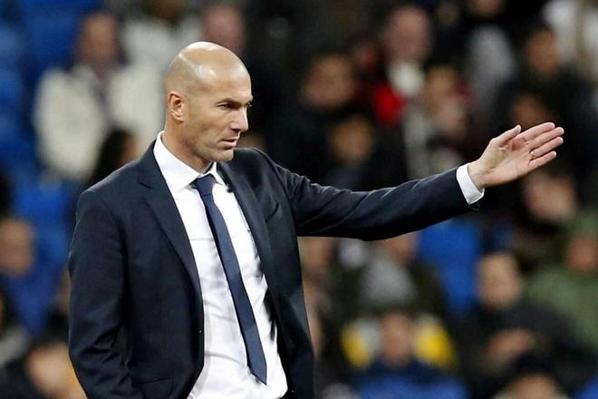 罗马诺：皇马目前尚未与齐达内就回归执教进行任何谈判