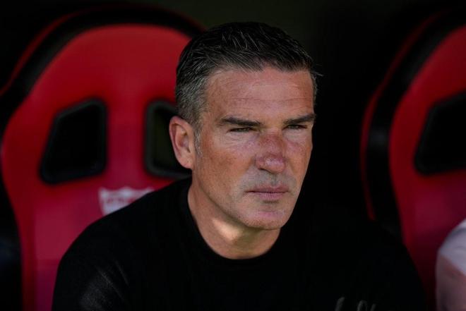 官方：皇家奥维耶多解雇主教练卡里翁；10月上任执教9场0胜