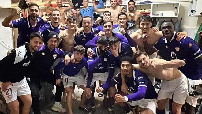 即将迎战巴萨，CD瓜达拉哈拉将主场临时扩容到8500座