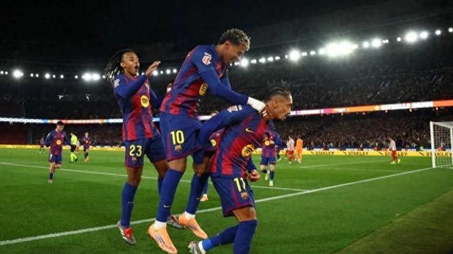 西甲：巴萨主场力克奥萨苏纳，领先皇马7分稳居榜首