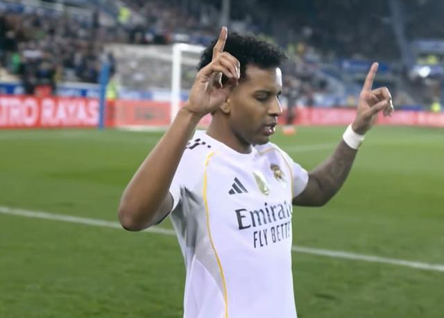 连场破门,罗德里戈时隔329天再度在西甲赛场进球 连场破门,罗德里戈时隔329天再度在西甲赛场进球