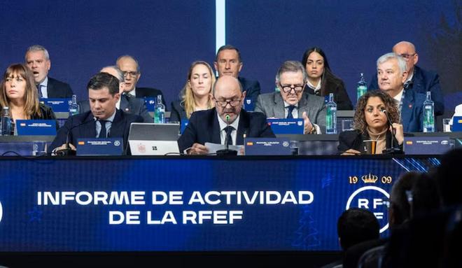 西足协主席：西甲裁判水平位居世界前五，失误是人性的一部分