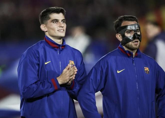 TA：弗里克很欣赏德容的能力，但目前球队在场上更需要加西亚