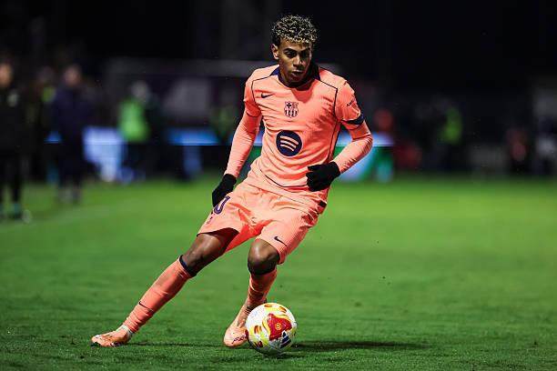 亚马尔无缘金球+FIFA最佳 未来新梅西or新内马尔？