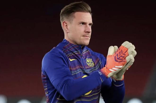 TA：巴萨仍计划让特狮离队，但承认他有权履行合同并拒绝离开