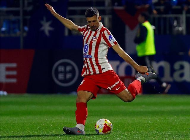 马竞官方：朗格莱内侧副韧带重度扭伤，恢复情况需进一步观察