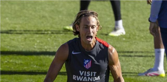 世体：马科斯-略伦特回归训练，预计周日对赫罗纳能复出