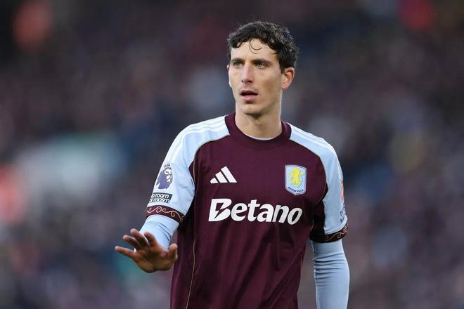 英媒：维拉要和保-托雷斯续约，不太可能放球员去巴萨