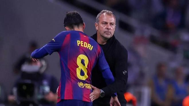 每体：佩德里继续进行个人专项训练计划，目标在踢黄潜时登场