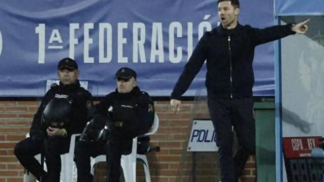 西媒：两连胜后阿隆索仍处于观察期，拿下超级杯才可能执教到季末