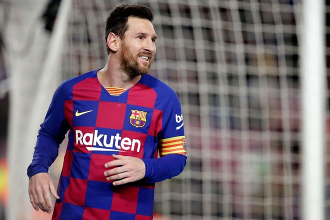 拉波尔塔：我愿意努力致敬梅西！但关键看梅西他们！